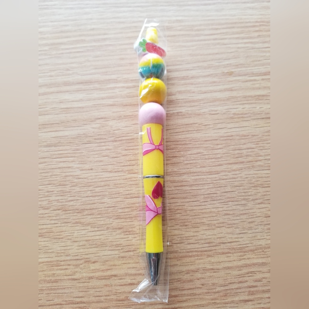 Colorful Beaded Pen with Heart & Bow Design